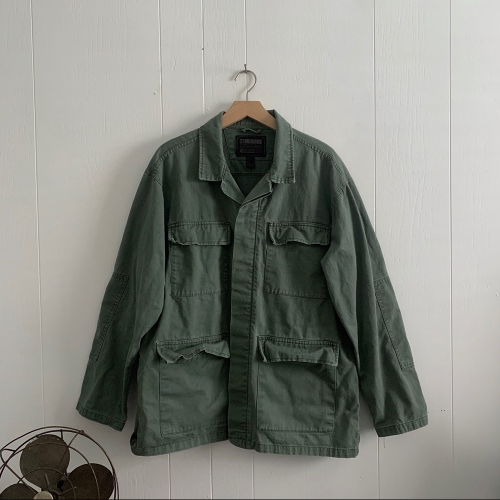 21 Men Lightweight Military Jacket